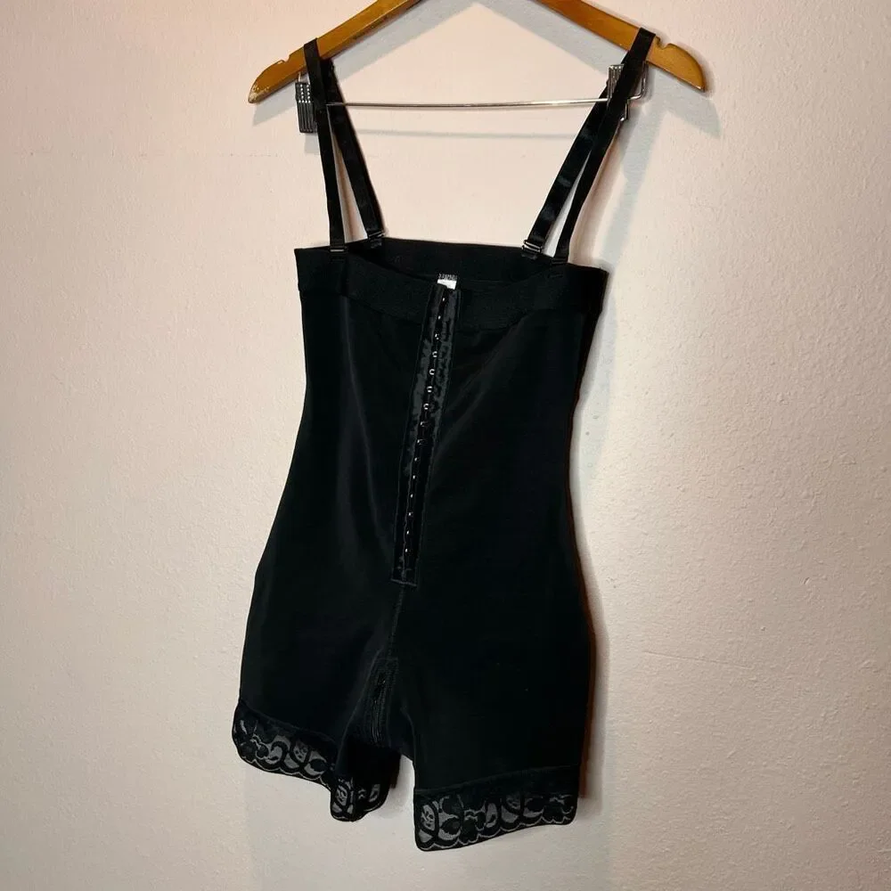 AirSlim® Strapless Figure Corrector Short